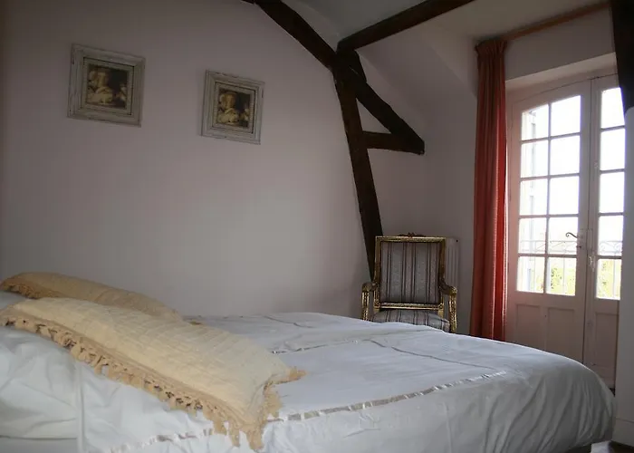 Vakantiehuis Domaine Des Hirondelles Saint-Vincent-de-Cosse